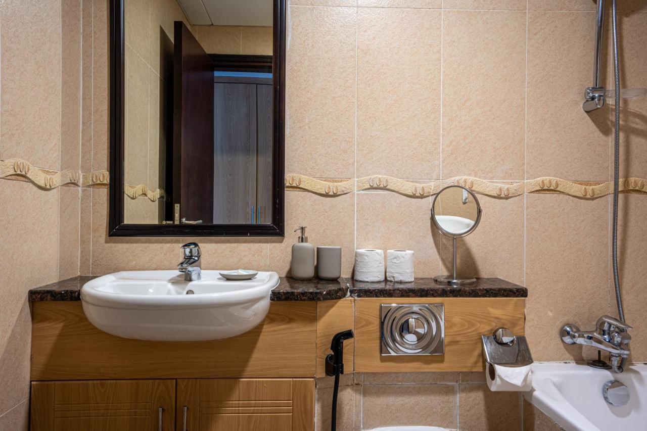 Higuests - Spacious Apartment Close To Dubai Marina Walk Экстерьер фото